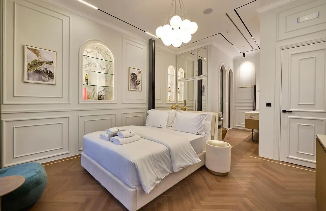 Ermou 99 Intelligent Private Suites-1