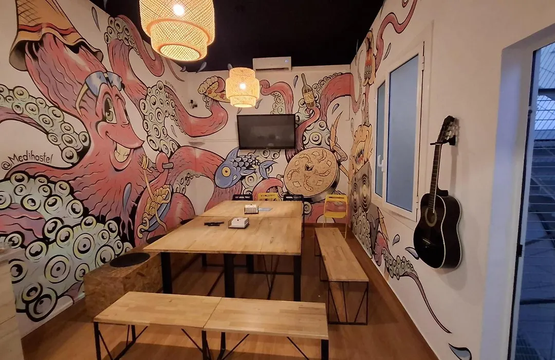 Mediterranean Hostel Barcelona By Casa Consell-1