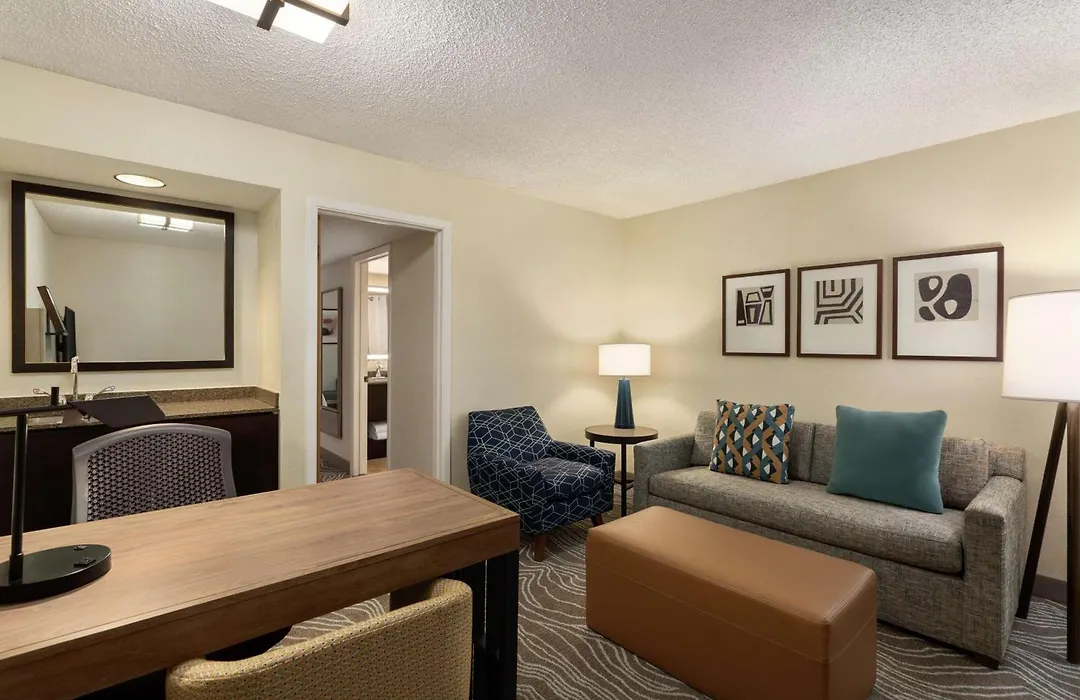Embassy Suites By Hilton Phoenix Tempe-1