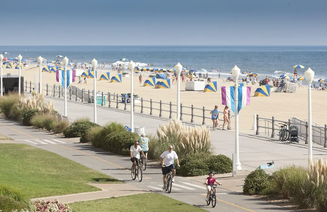 Country Inn & Suites By Radisson, Virginia Beach Oceanfront-1