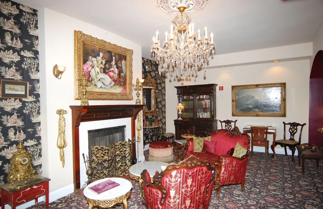 Queen Anne-1