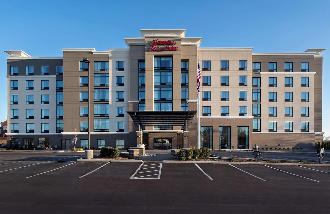 Hampton Inn & Suites Newport/Cincinnati, Ky-1