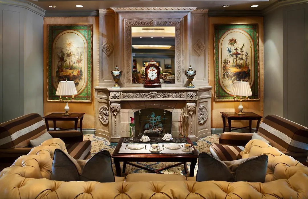 The Windsor Court-1