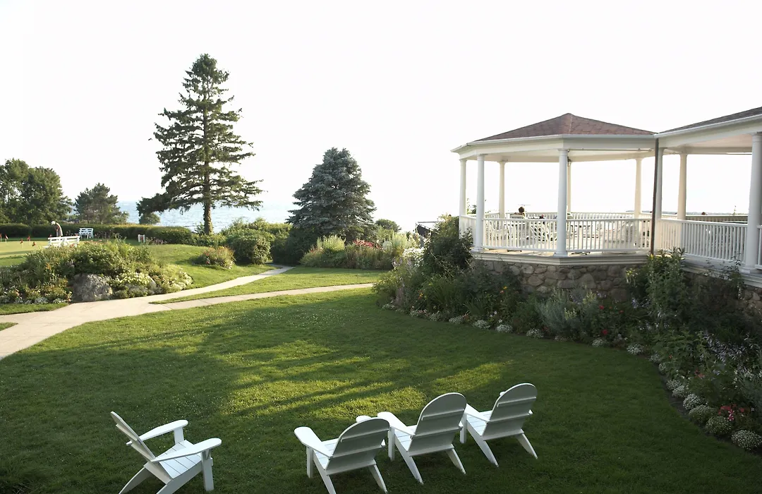 Colony Hotel Kennebunkport-1
