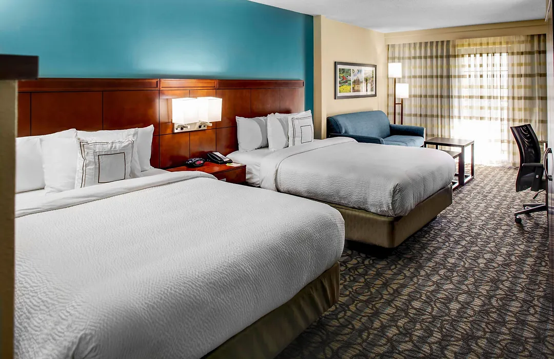 Courtyard By Marriott Riverfront New Bern-1
