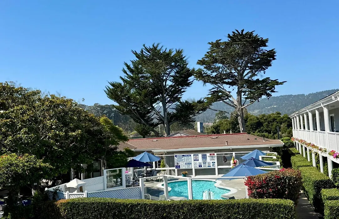 Monterey Bay Lodge-1