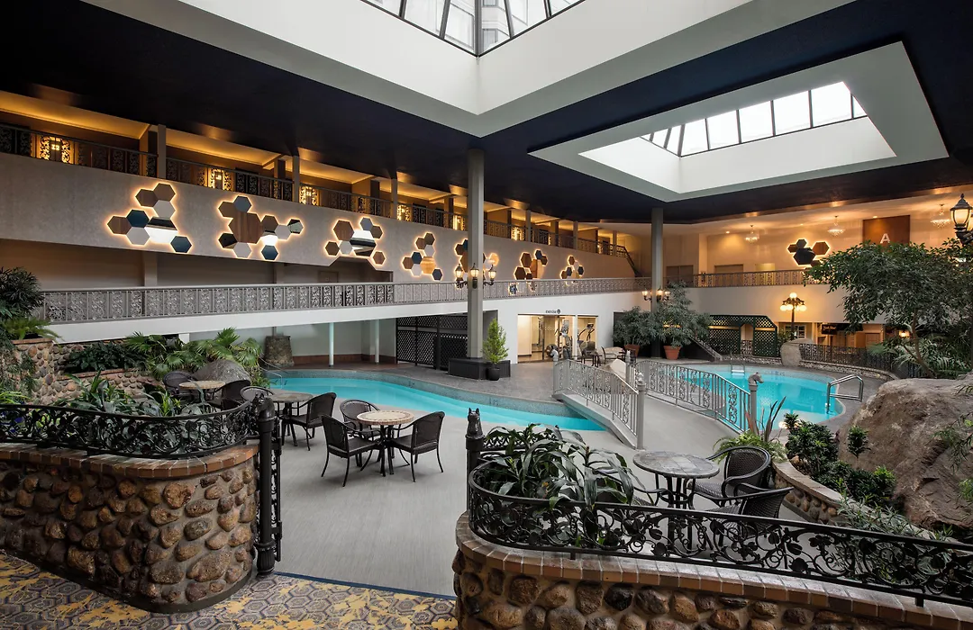 Saskatoon Inn & Conference Centre-1