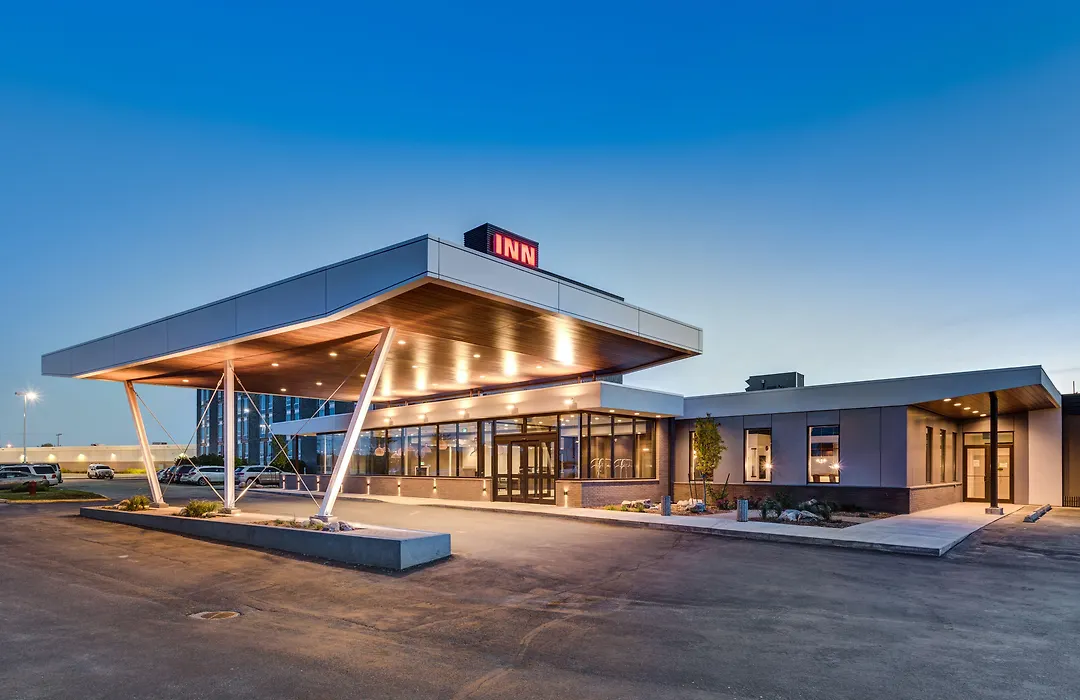 Heritage Inn Hotel & Convention Centre - Saskatoon-1