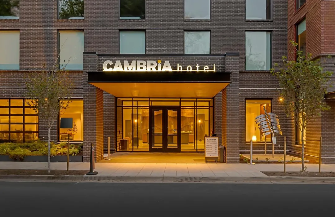 Cambria Hotel Portland - Pearl District-1