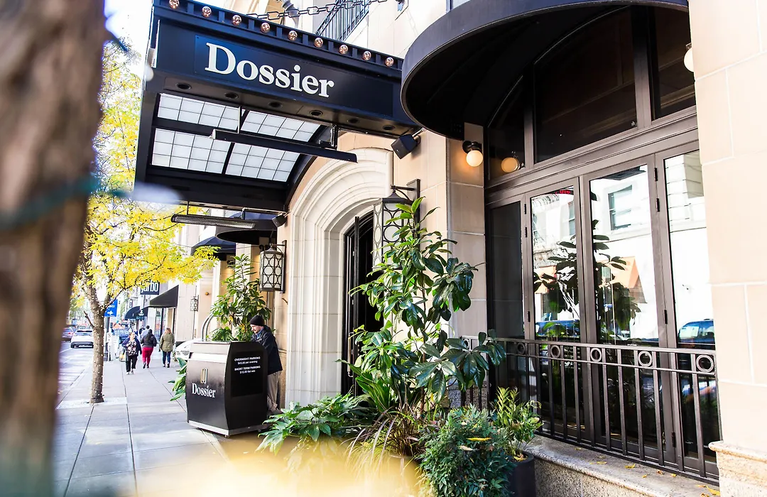 Dossier Hotel-1