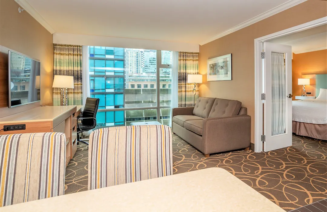 Hampton Inn & Suites, By Hilton - Vancouver Downtown-1