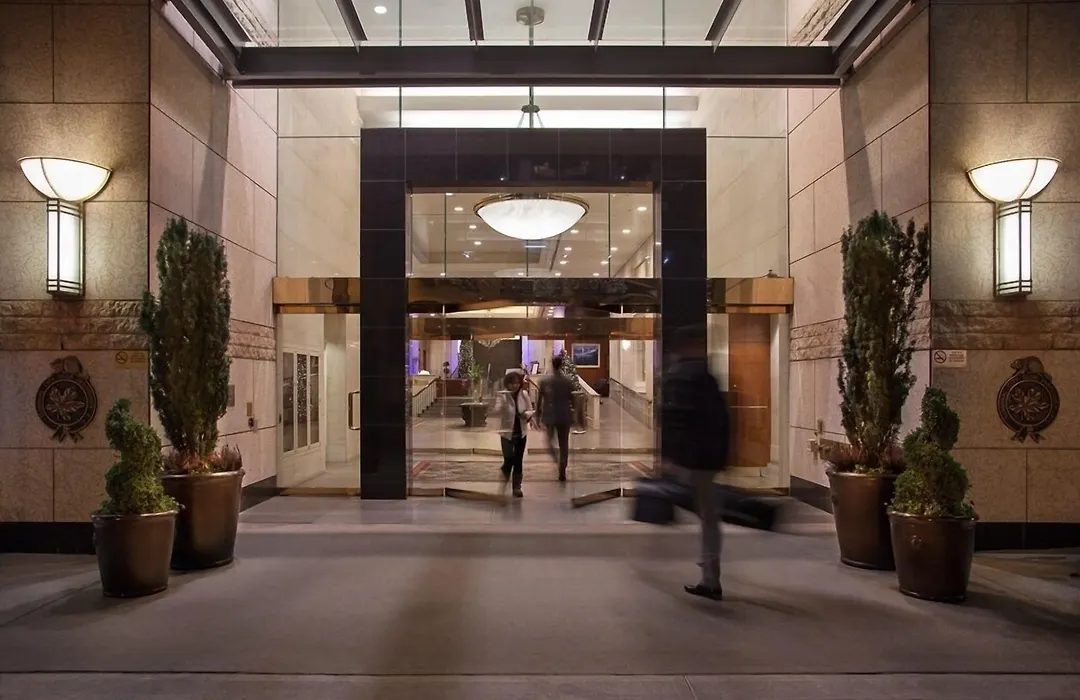 Auberge Vancouver Hotel-1