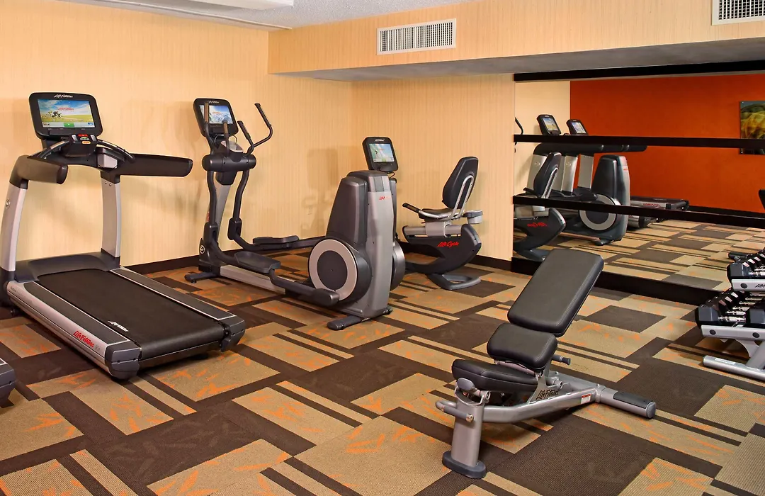 Courtyard By Marriott Baltimore Downtown Inner Harbor-1