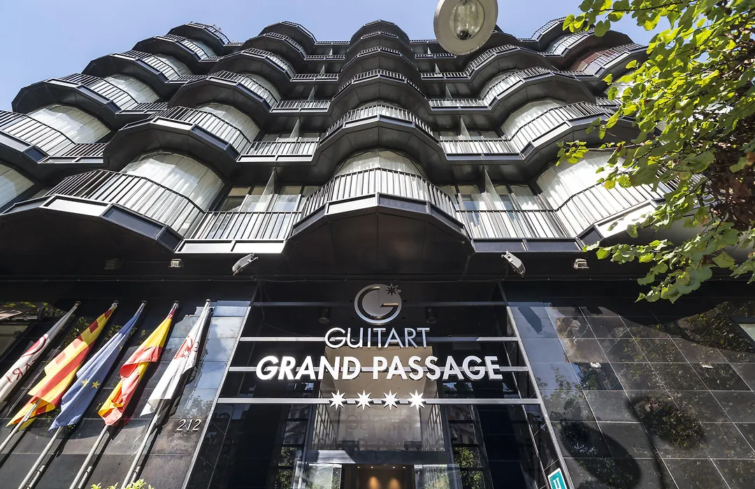 Guitart Grand Passage-1