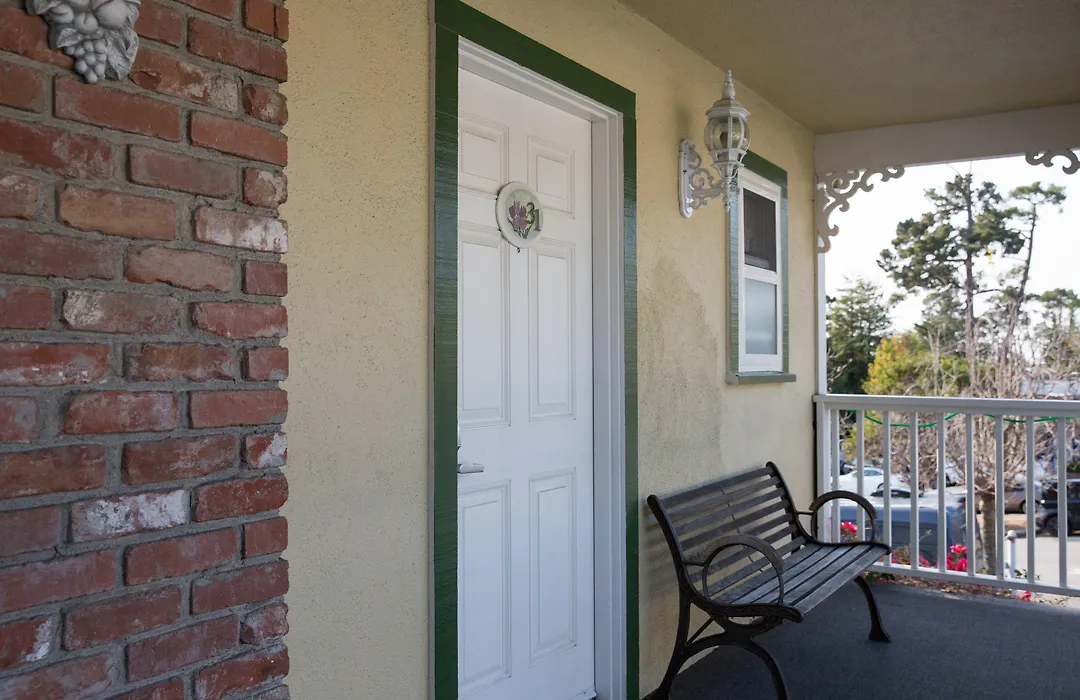 Carmel Inn & Suites-1