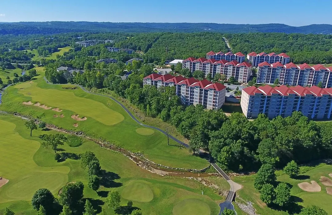 Grand Crowne Resort-1