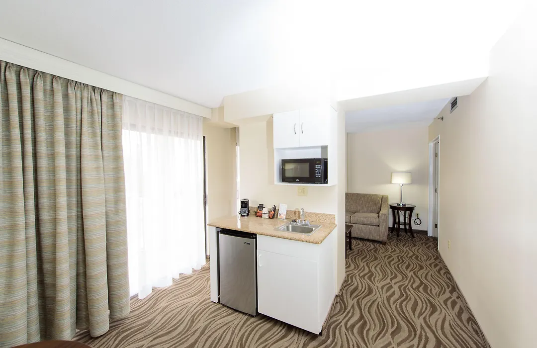 The Breakers Hotel & Suites-1