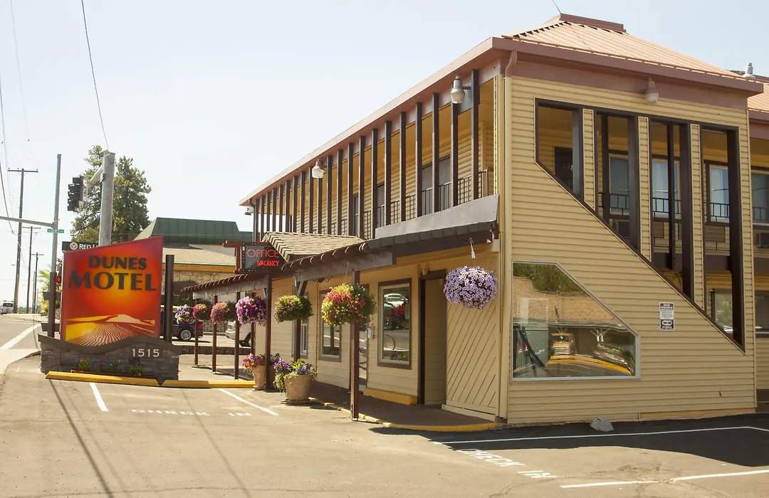 Dunes Motel - Bend-1