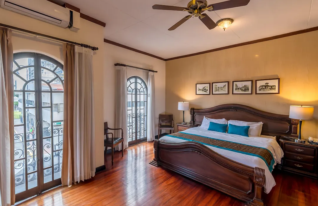 Hotel Colonial-1