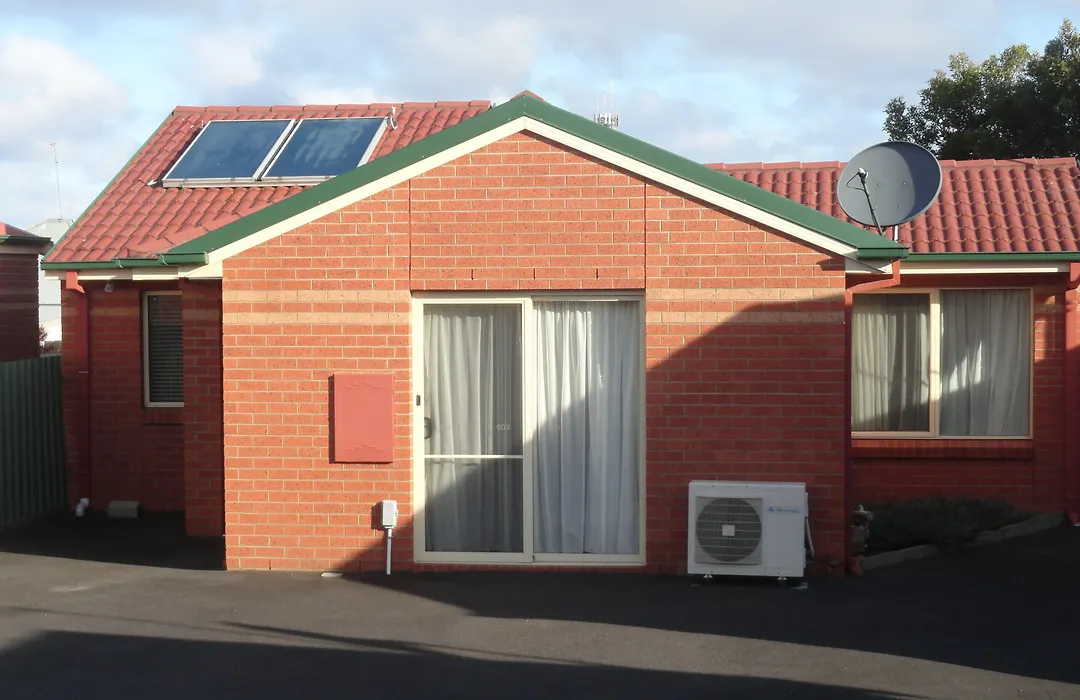 Victoria Lodge Motor Inn & Apartments-1