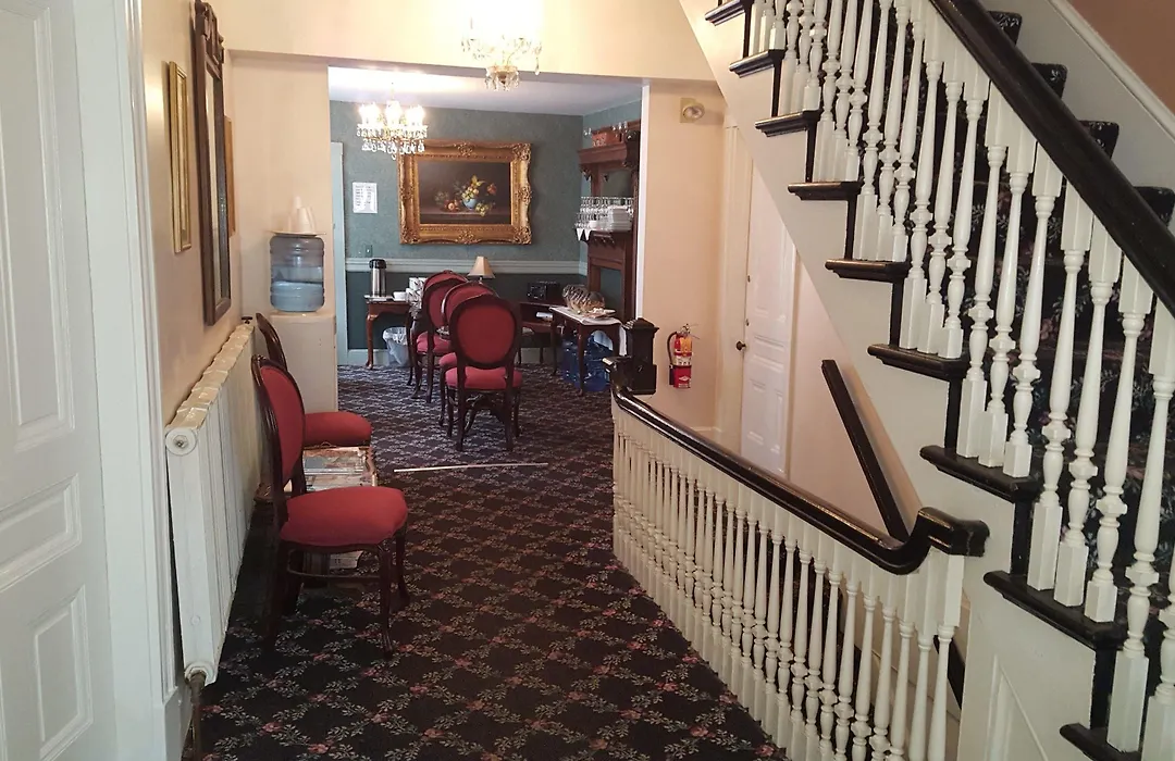 Cleveland House Inn-1