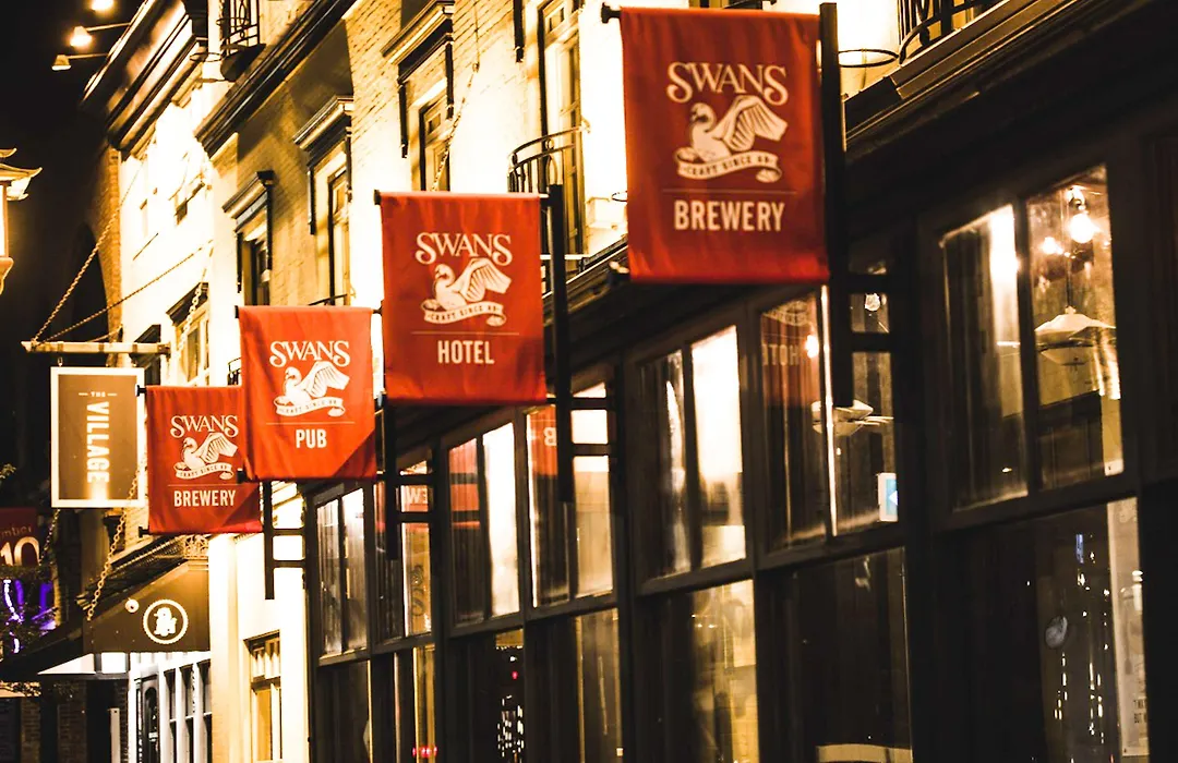 Swans Brewery, Pub & Hotel-1