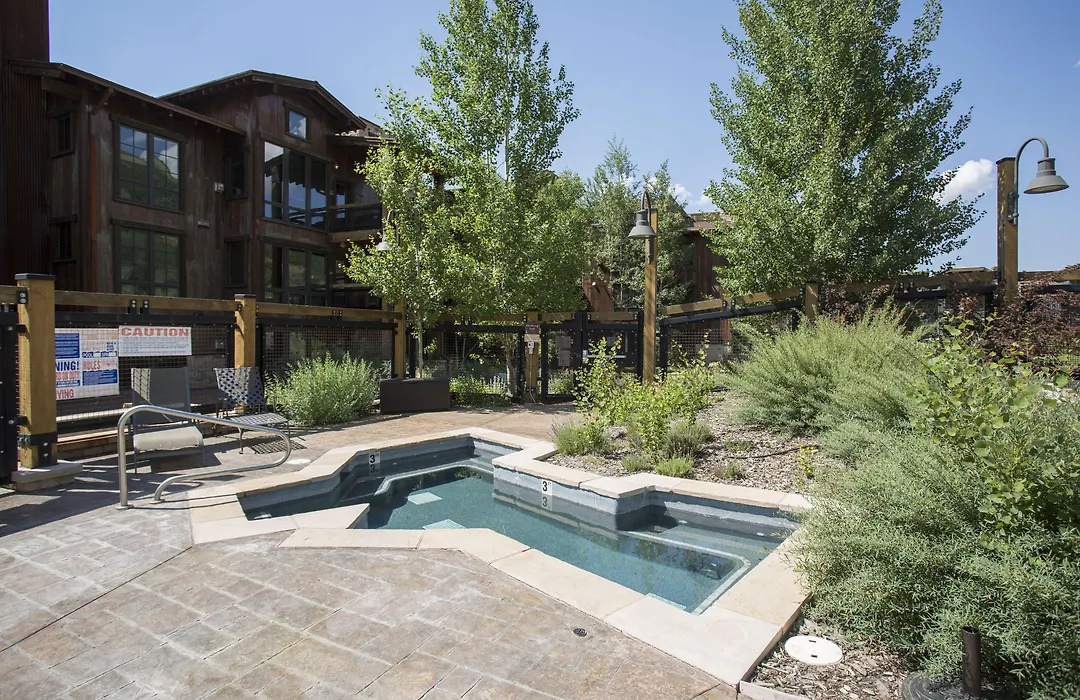 Silver Baron Lodge-1