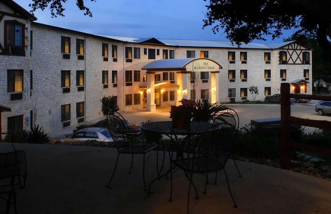 Inn On Barons Creek-1