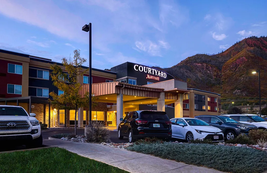 Courtyard By Marriott Glenwood Springs-1