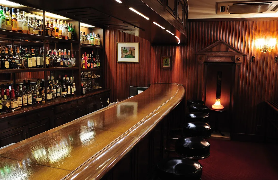 Hilltop Hotel-1