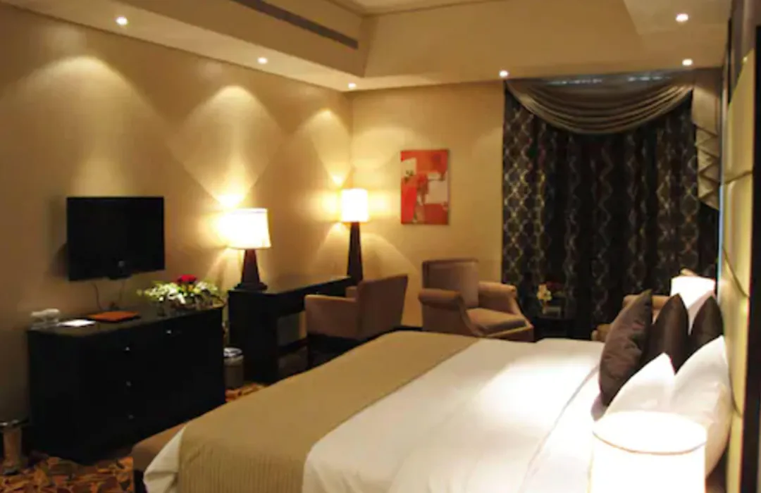 Paragon Hotel-1