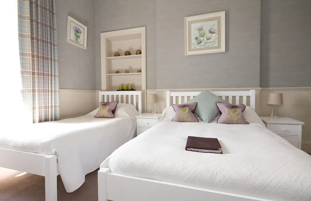 Sherwood Guest House-1