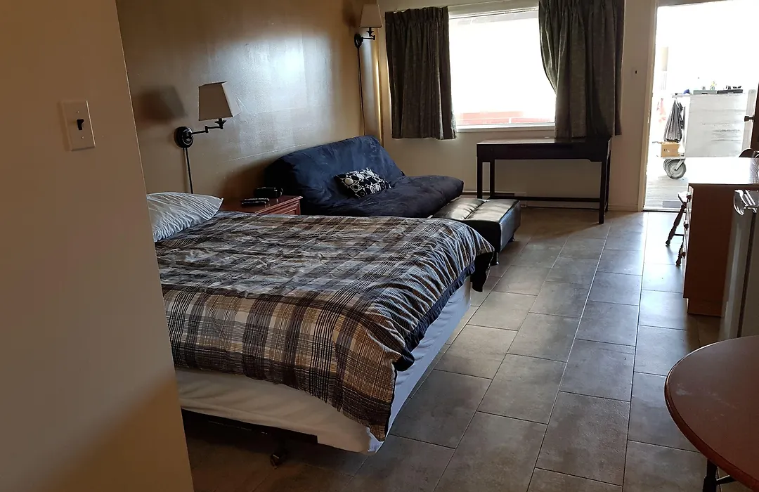 Metro Inn-1