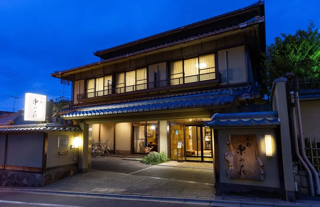 Kyoto Higashiyamaso-1