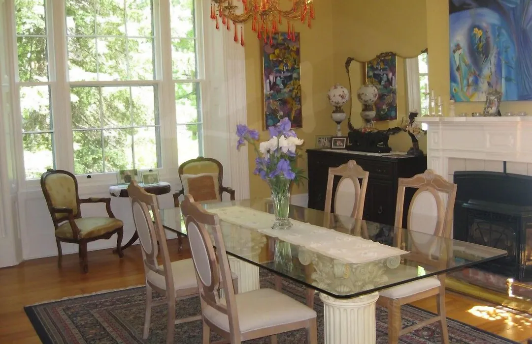 Historic Lyons House-1