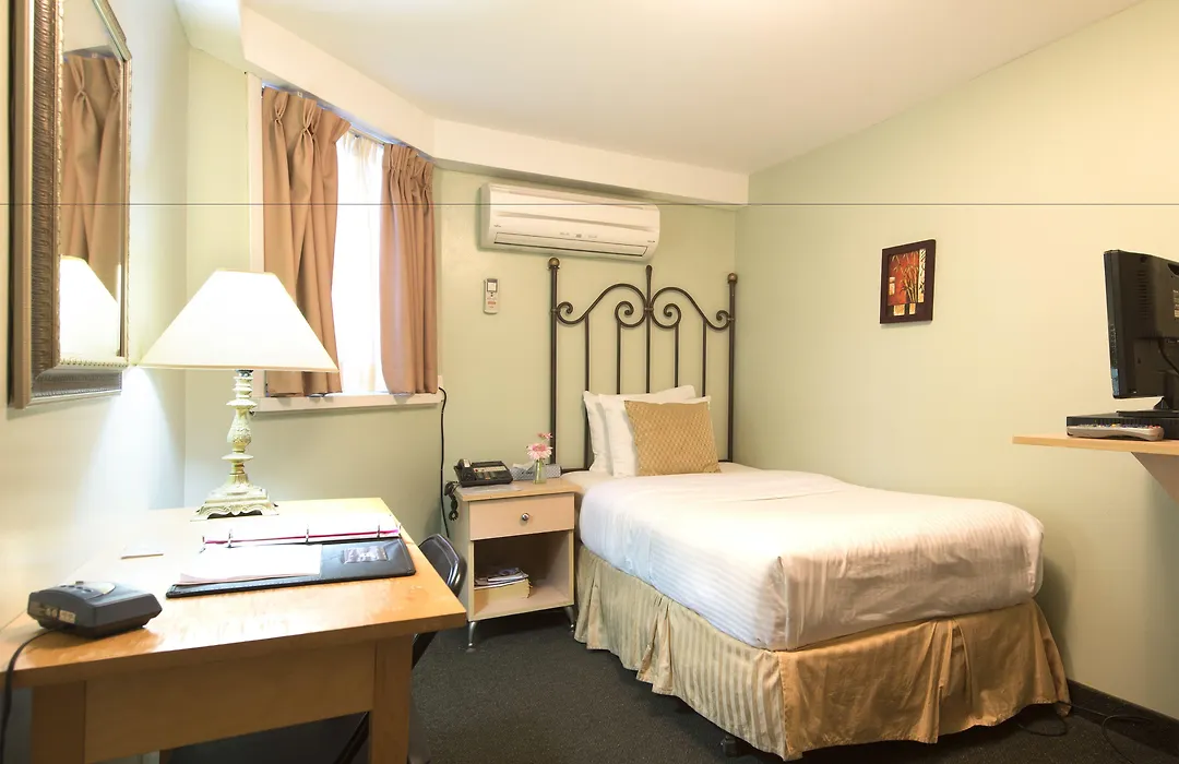 Victoria'S Mansion Guest House-1