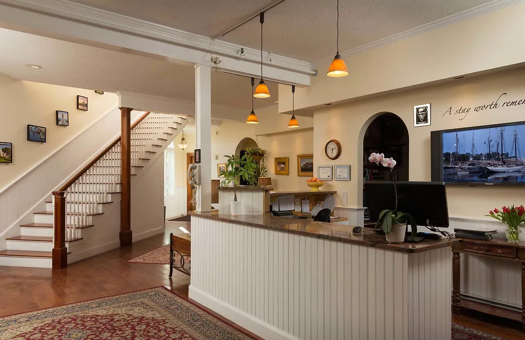 Lord Camden Inn-1