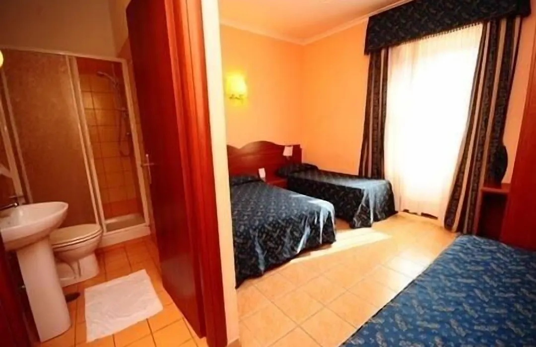 Termini Station Rooms-1