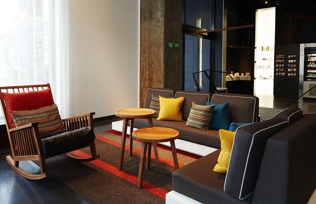 Hotel Alt Montreal-1
