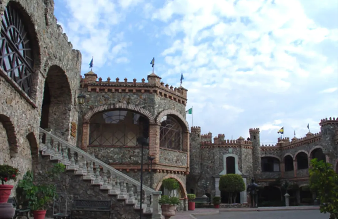 Hotel Castillo De Santa Cecilia-1