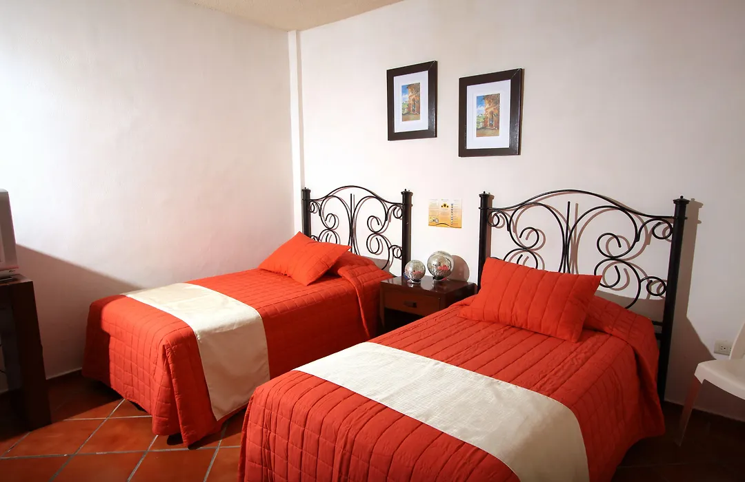 Hotel Los Girasoles-1