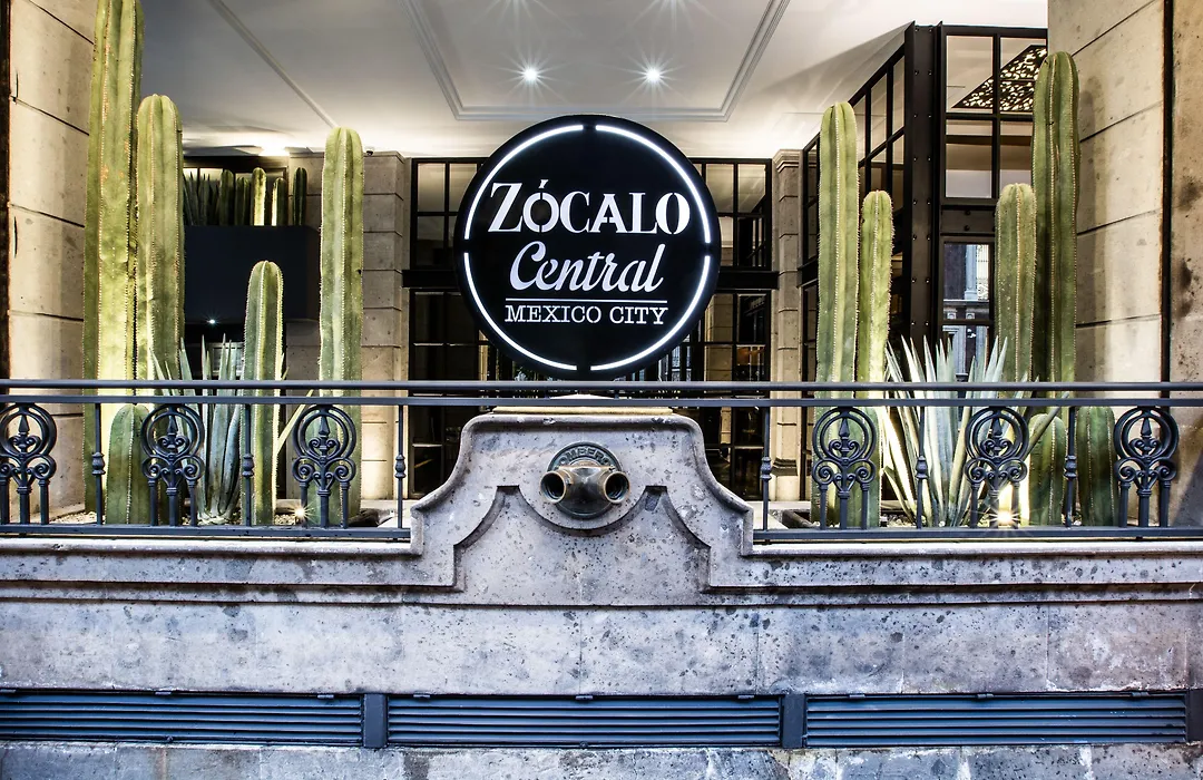 Zocalo Central-1