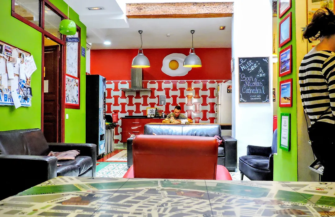 Home Youth Hostel By Feetup Hostels-1