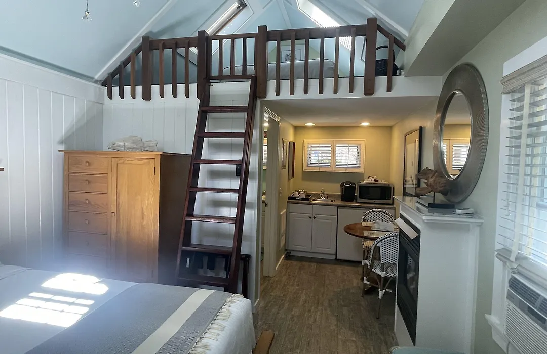 Inn At Cook Street-1