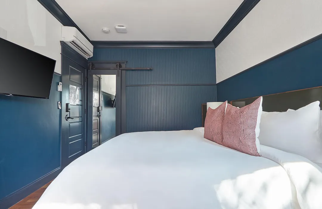 Buckner Hotel-1
