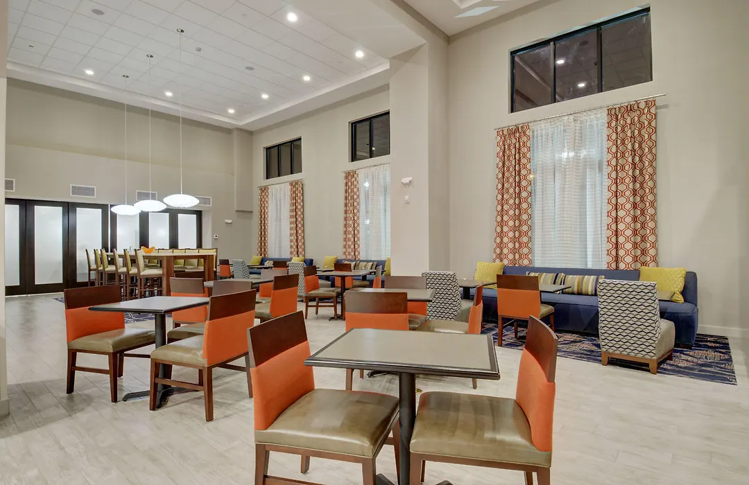 Hampton Inn & Suites Springfield Downtown-1