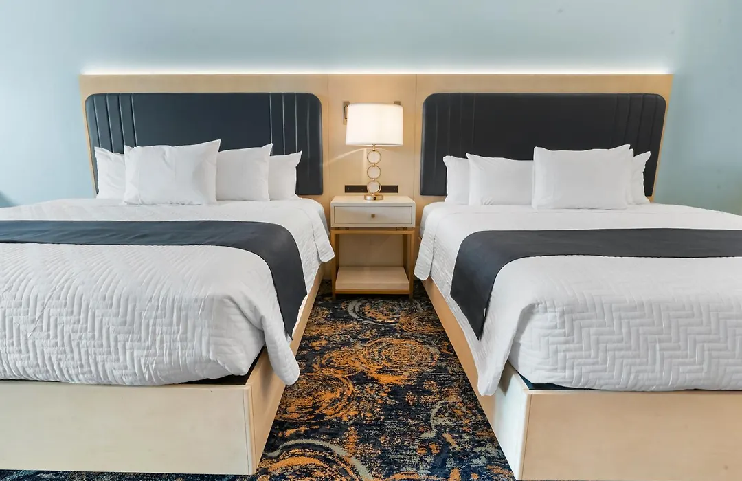 Harbor Suites At Harborwalk Village-1