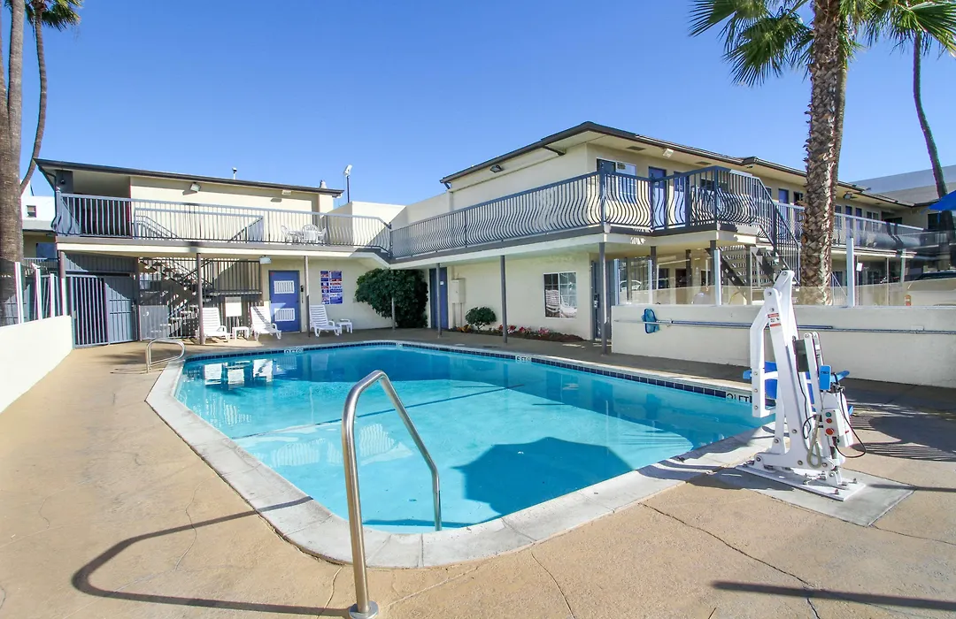 Motel 6 San Diego, Ca Airport Harbor-1
