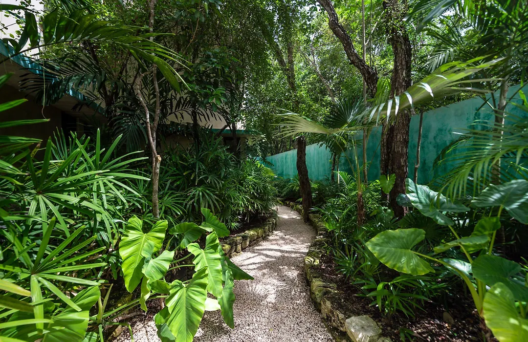 Hotel Tiki Tiki Tulum-1