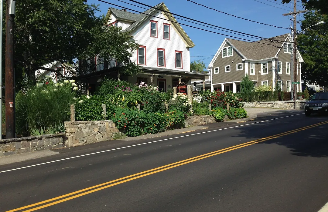 Scotch Hill Inn-1